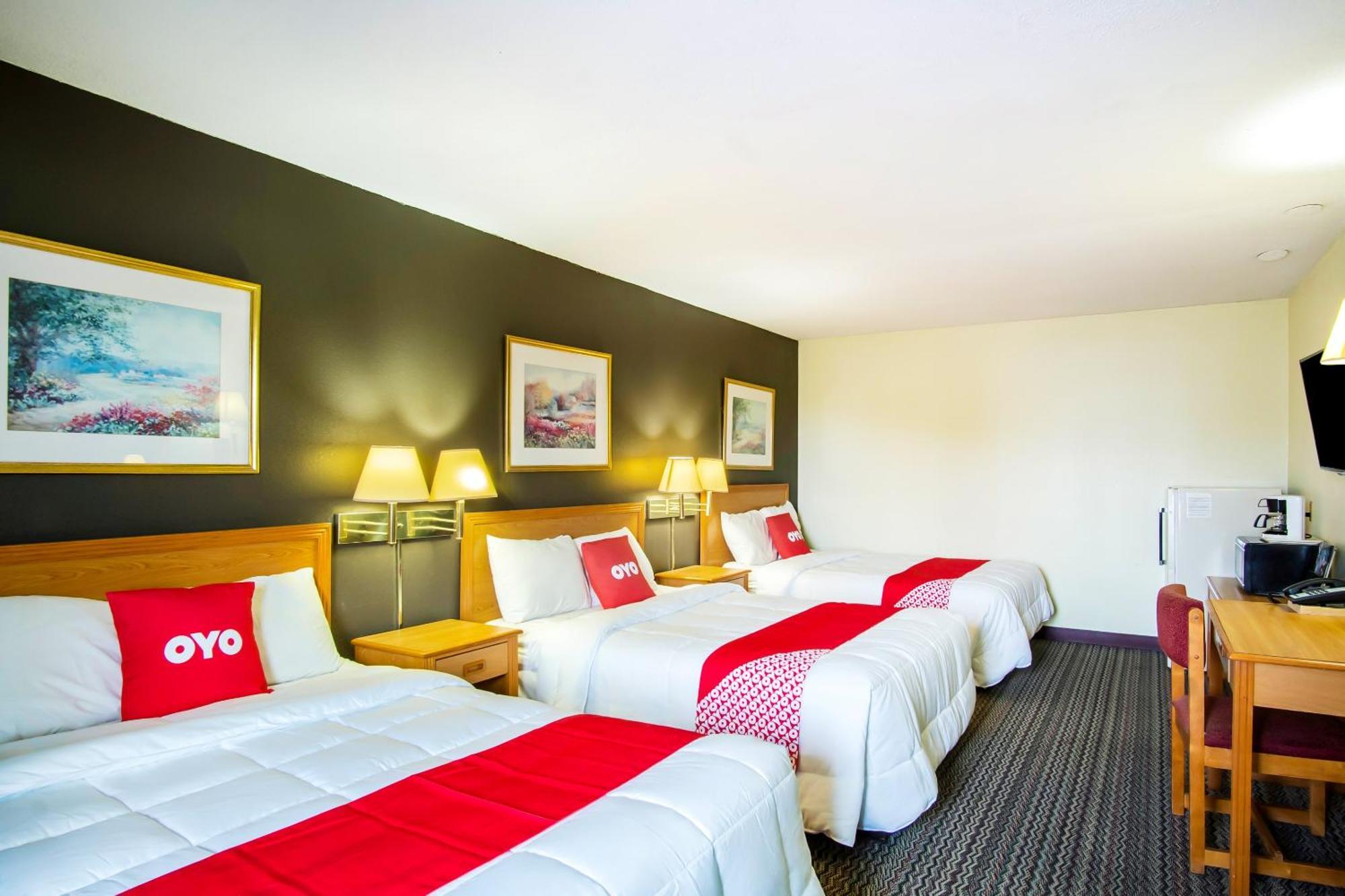 Oyo Hotel Hutchinson West 4Th Ave Экстерьер фото