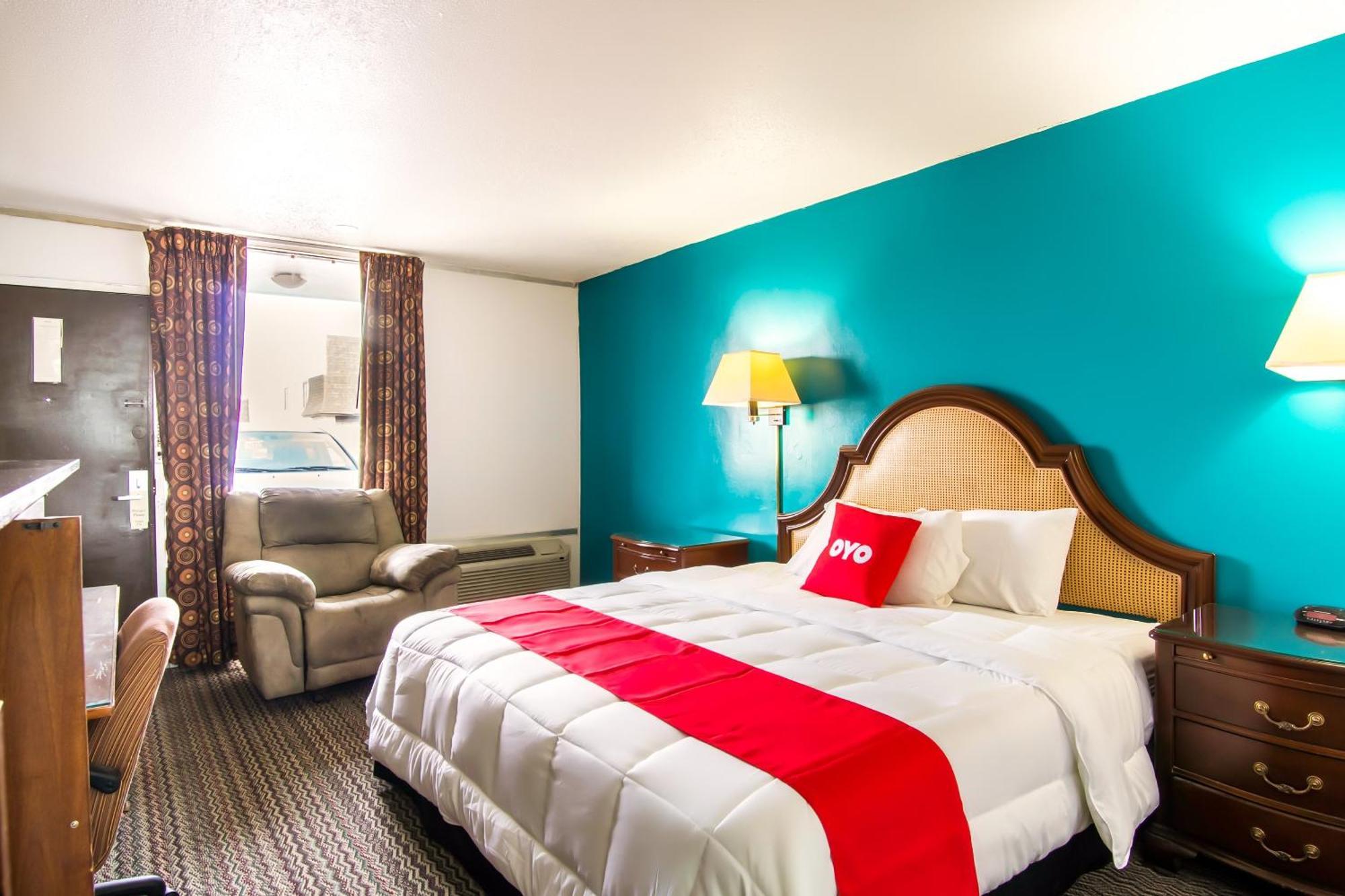 Oyo Hotel Hutchinson West 4Th Ave Экстерьер фото