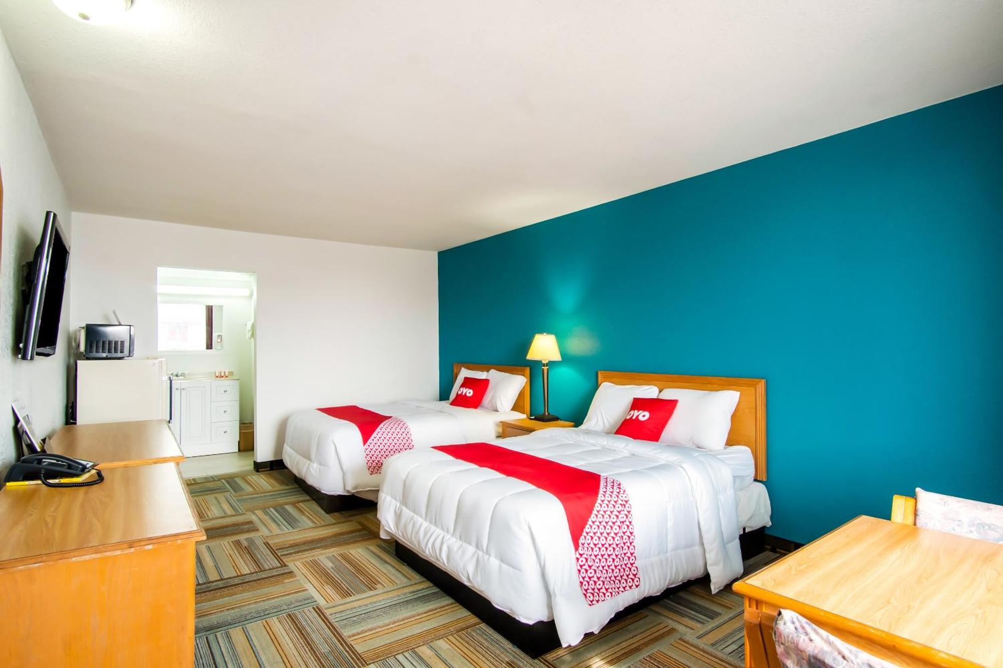 Oyo Hotel Hutchinson West 4Th Ave Экстерьер фото
