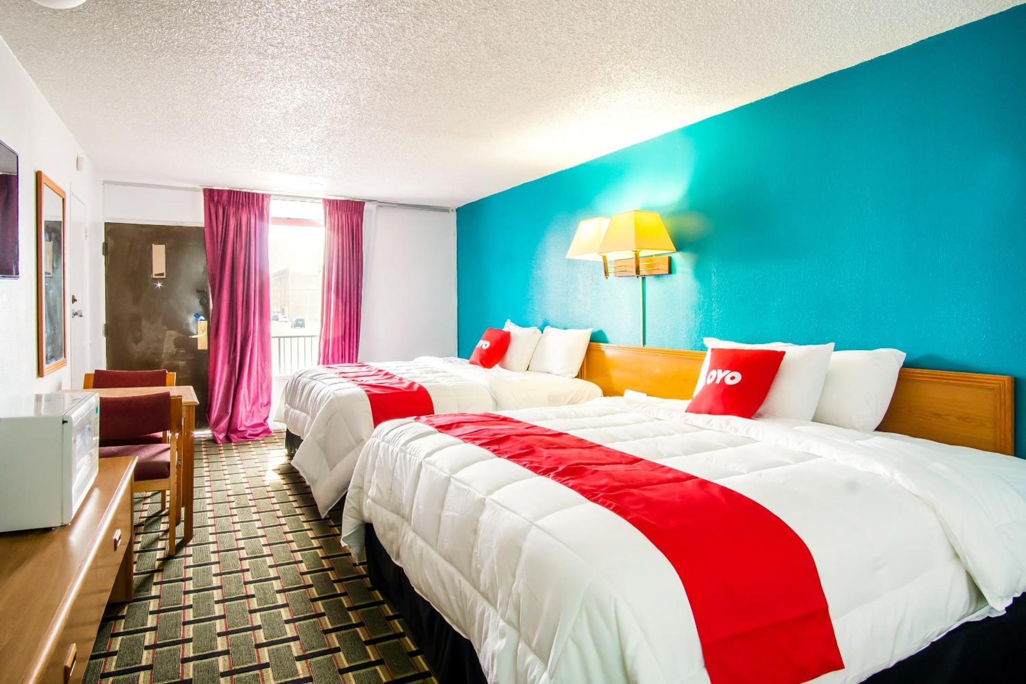 Oyo Hotel Hutchinson West 4Th Ave Экстерьер фото